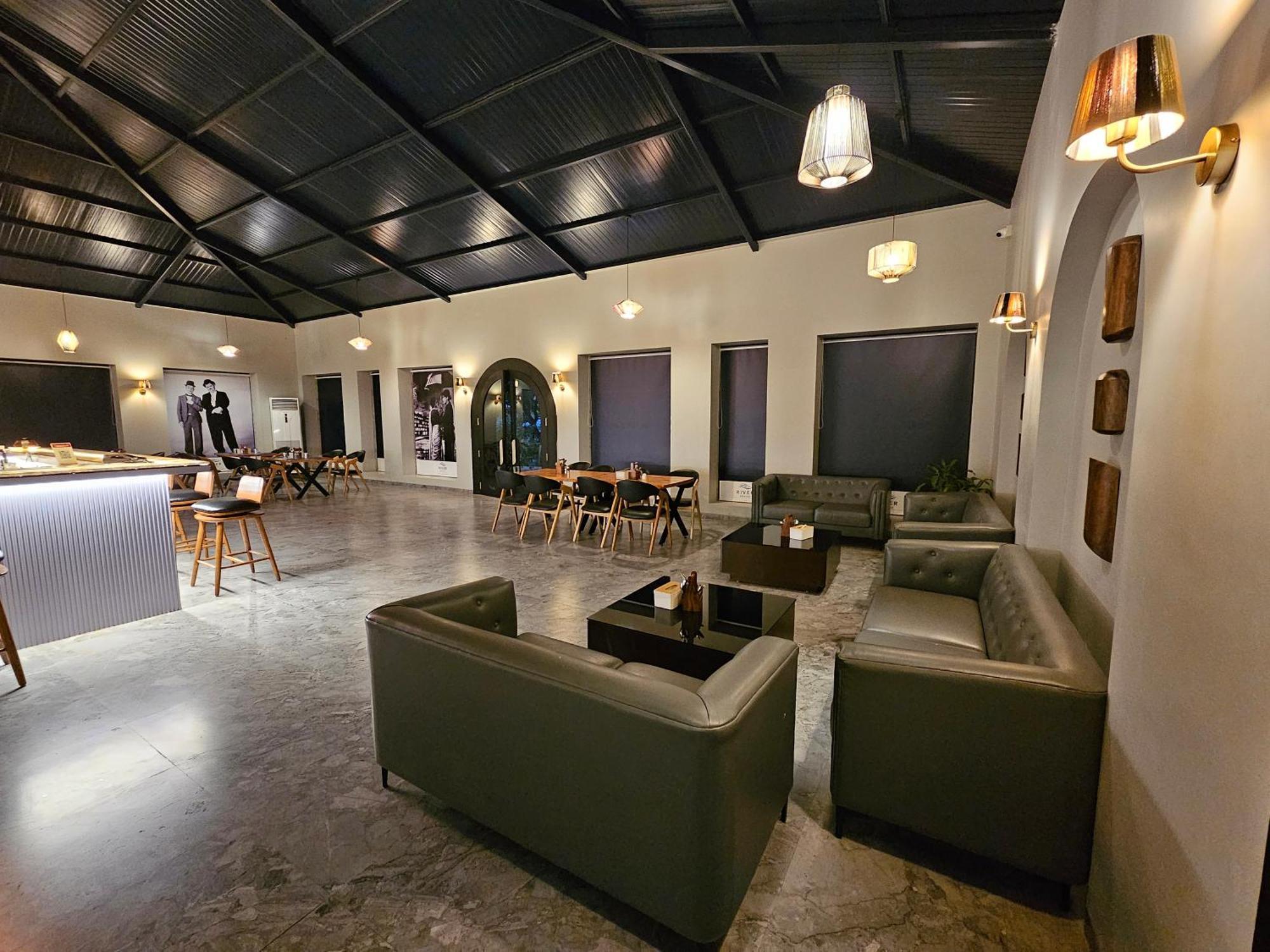 River Estates Luxury Resort & Spa Карджат Экстерьер фото